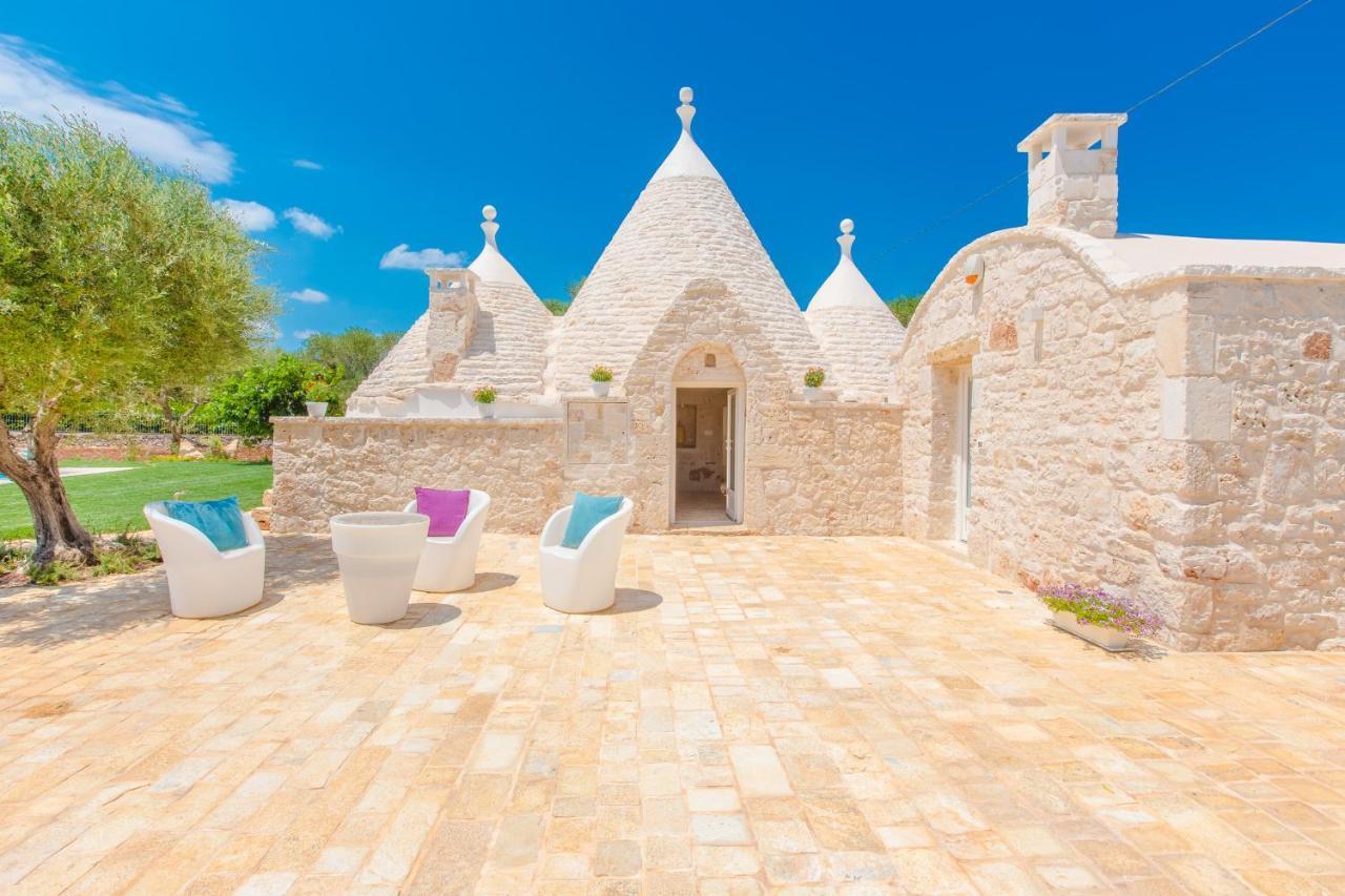 Trullo Zese Con Piscina Privata Villa San Michele Salentino Kültér fotó
