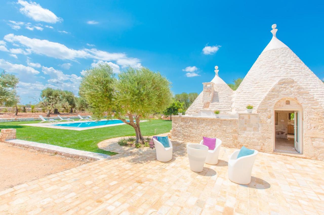 Trullo Zese Con Piscina Privata Villa San Michele Salentino Kültér fotó