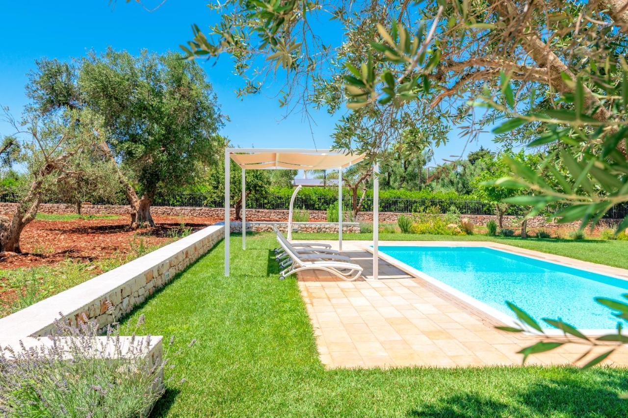 Trullo Zese Con Piscina Privata Villa San Michele Salentino Kültér fotó