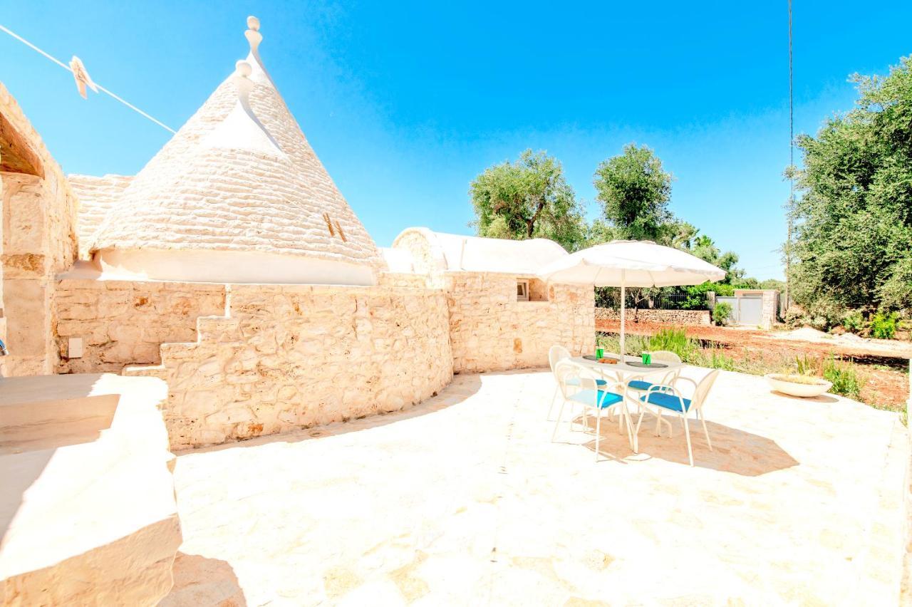 Trullo Zese Con Piscina Privata Villa San Michele Salentino Kültér fotó