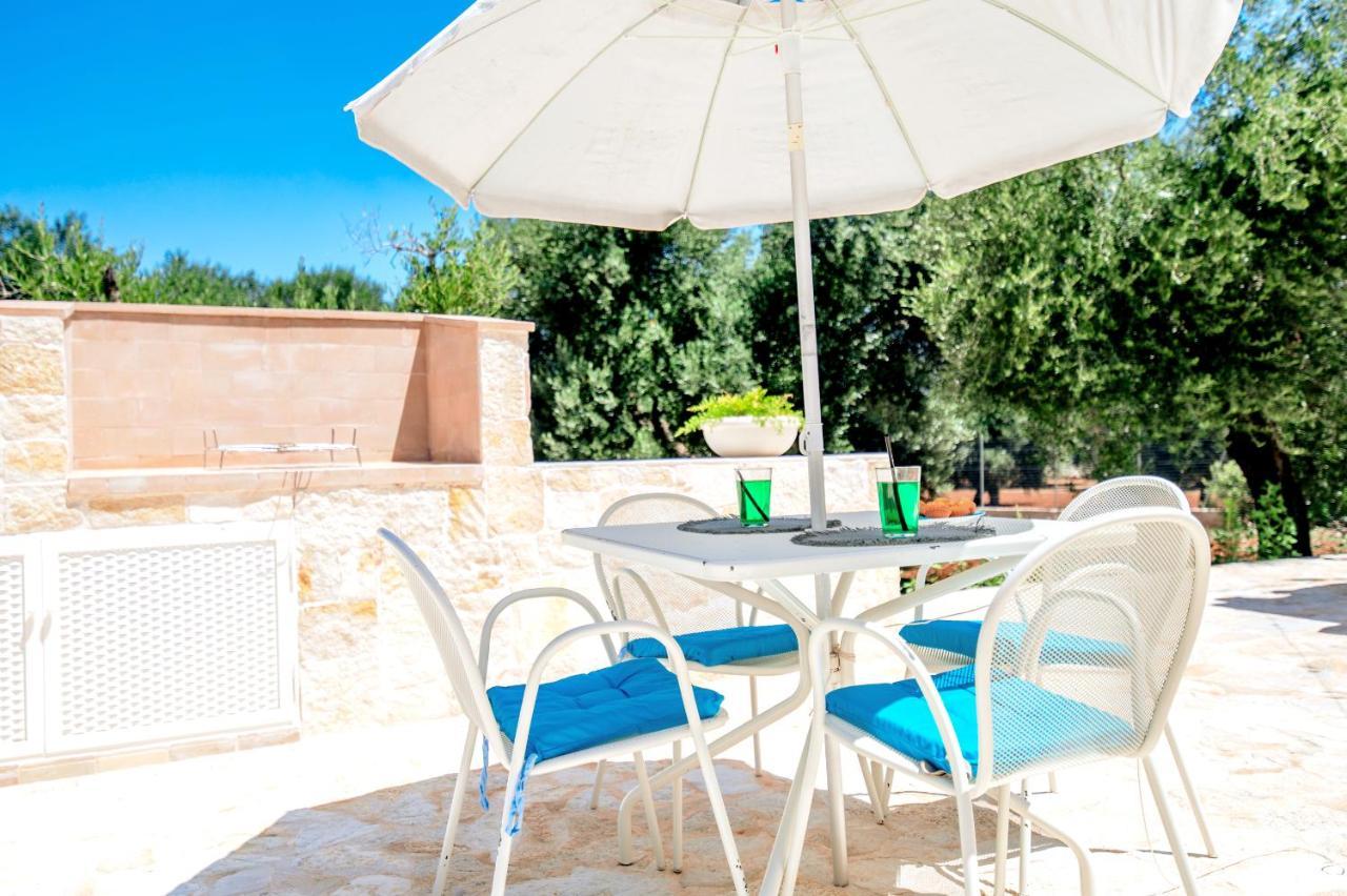Trullo Zese Con Piscina Privata Villa San Michele Salentino Kültér fotó