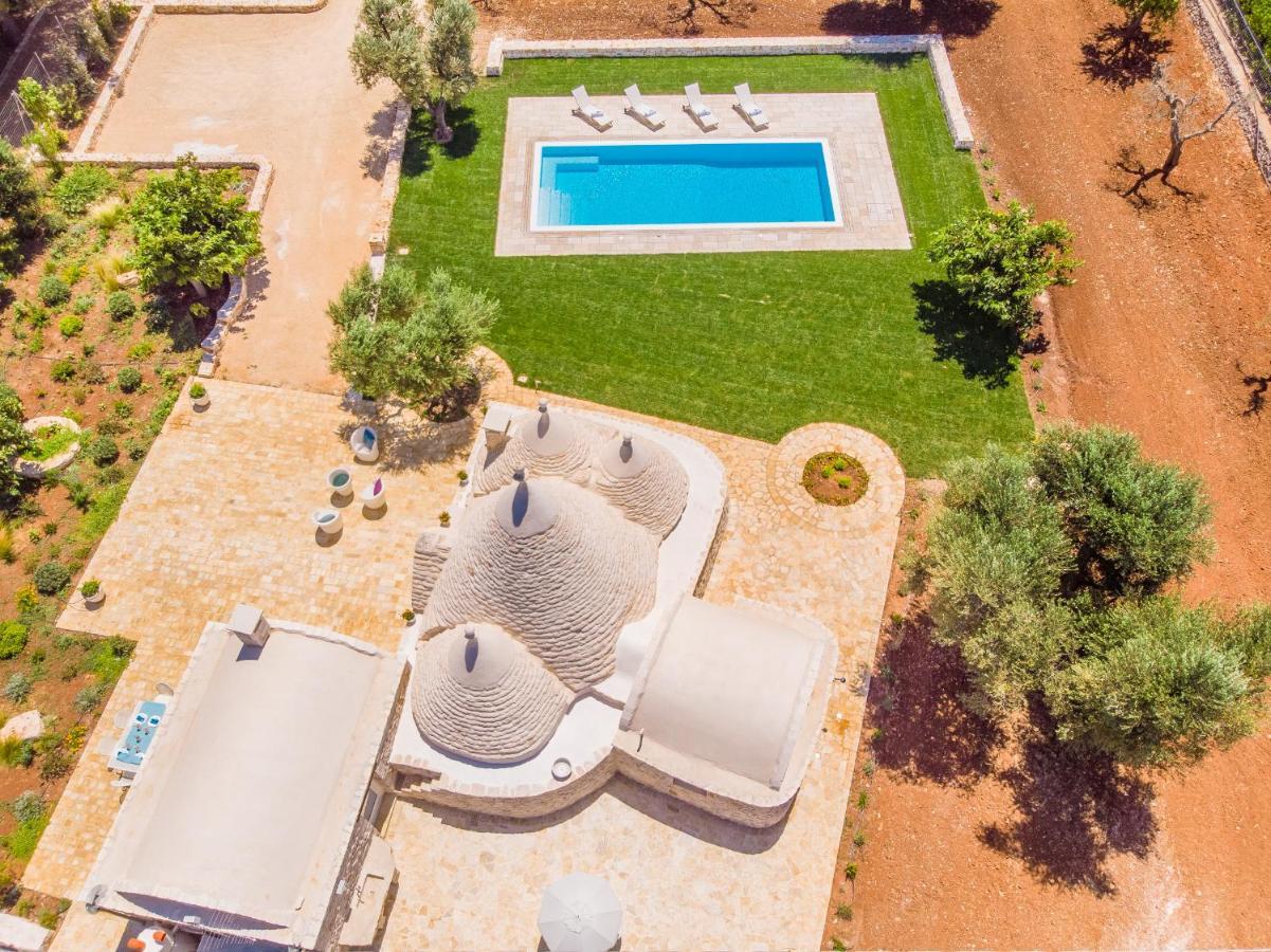 Trullo Zese Con Piscina Privata Villa San Michele Salentino Kültér fotó