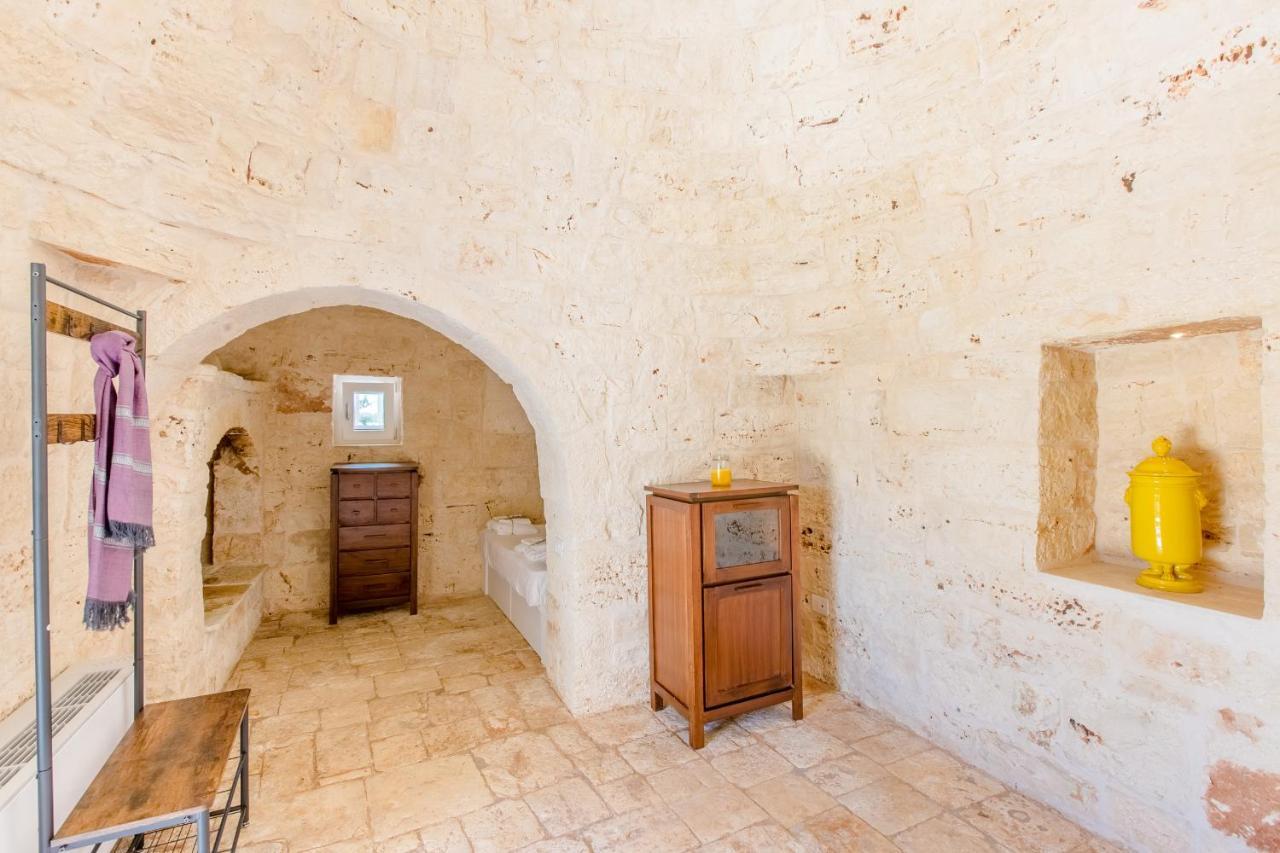Trullo Zese Con Piscina Privata Villa San Michele Salentino Kültér fotó