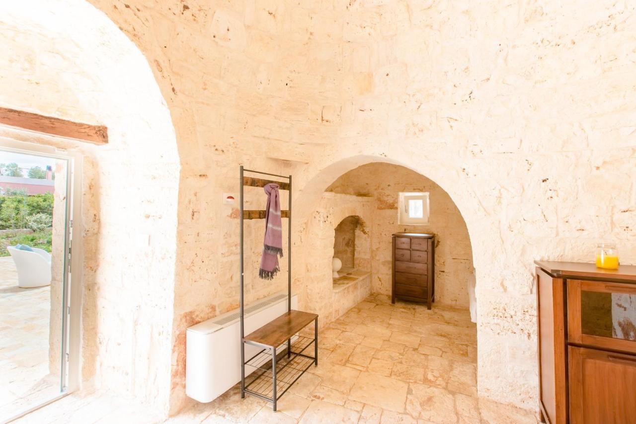 Trullo Zese Con Piscina Privata Villa San Michele Salentino Kültér fotó